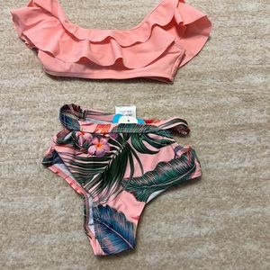 NWT Adorable Baby Girls Ruffled Bikini with cut out floral bottoms!